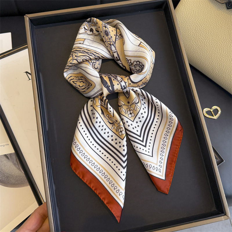 New Bandana Designer Silk Squa - Wrist Wraps 评论和价格